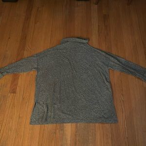 Dusty dark grey American Eagle baggy shirt